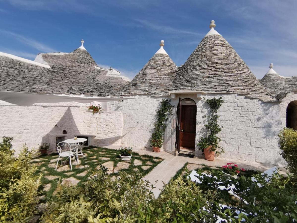 Trulli Barsento Guest House Alberobello Bagian luar foto