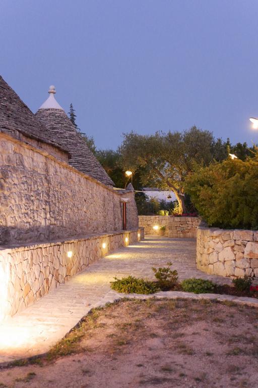 Trulli Barsento Guest House Alberobello Bagian luar foto