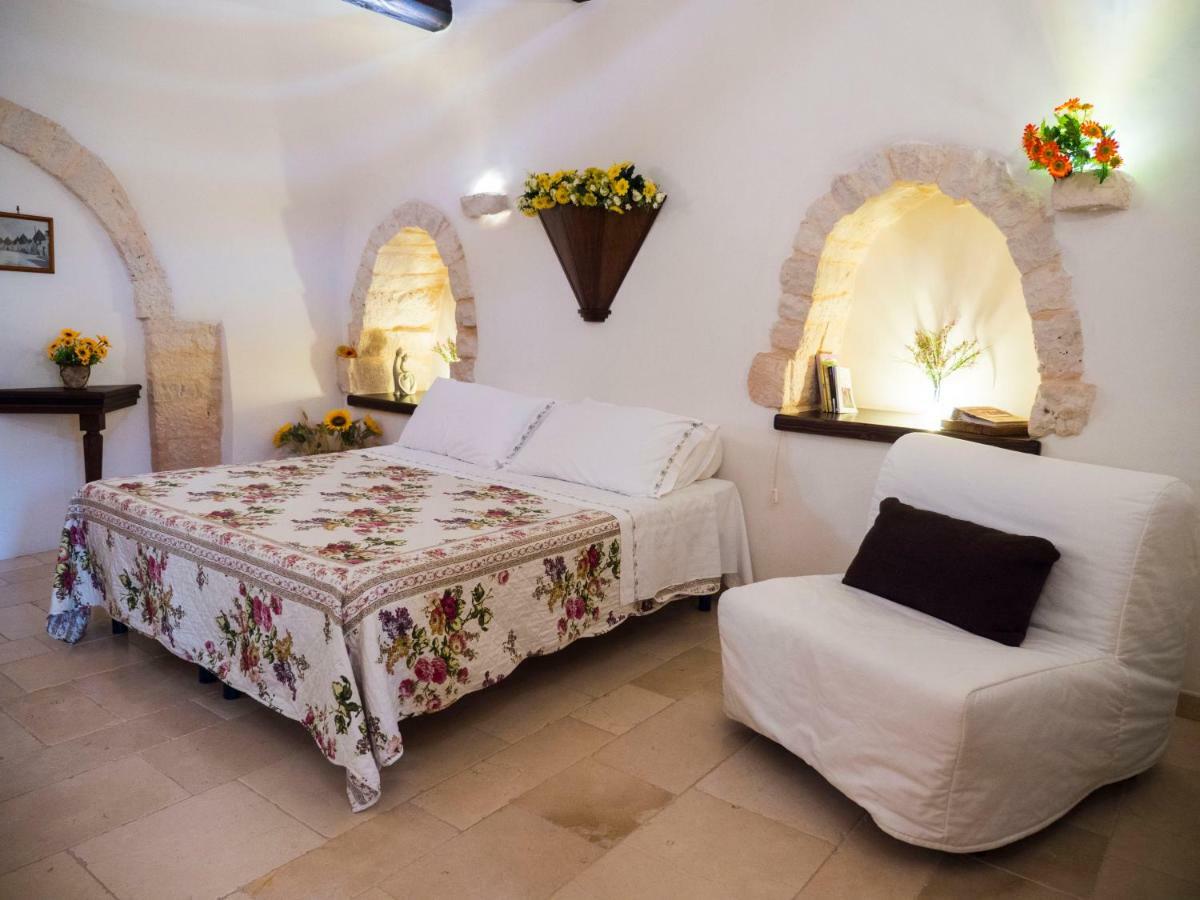 Trulli Barsento Guest House Alberobello Bagian luar foto