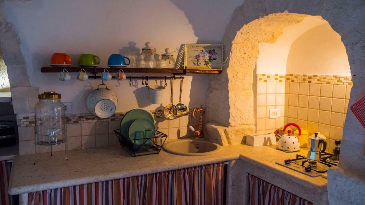 Trulli Barsento Guest House Alberobello Bagian luar foto